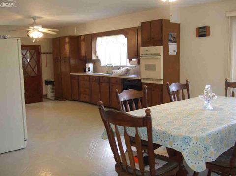 101 Gerst Rd, Leonard, MI 48367 photo 5