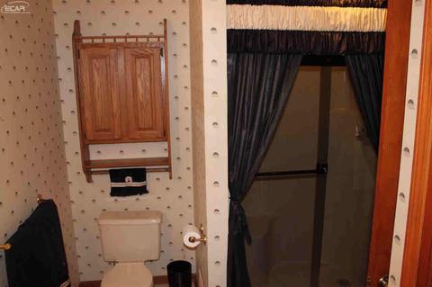 1030 N Linden Rd, Flint, MI 48532 photo 25