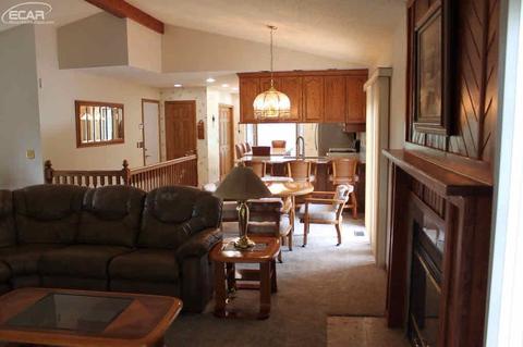 1030 N Linden Rd, Flint, MI 48532 photo 15