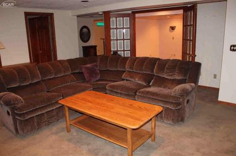1030 N Linden Rd, Flint, MI 48532 photo 37
