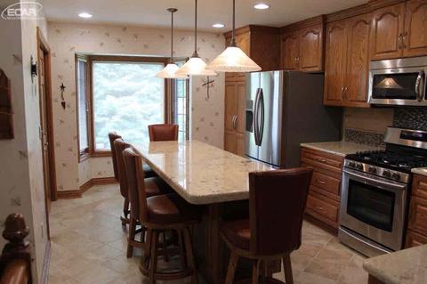 1030 N Linden Rd, Flint, MI 48532 photo 8
