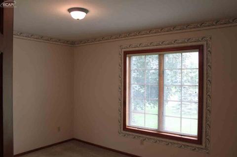1030 N Linden Rd, Flint, MI 48532 photo 28