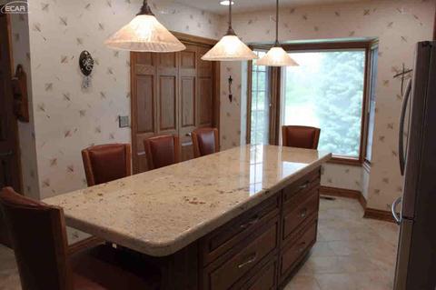 1030 N Linden Rd, Flint, MI 48532 photo 7