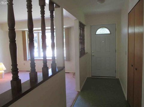 7042 Sprucewood Dr, Davison, MI 48423 photo 5