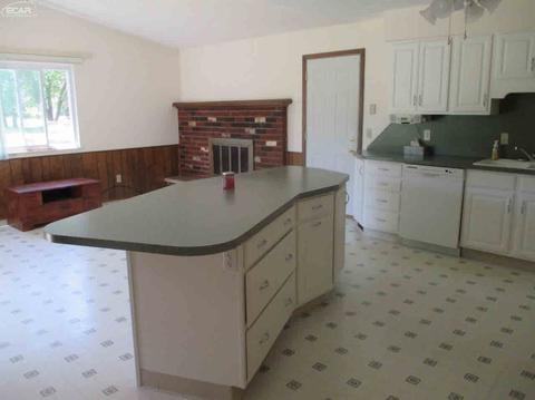 7042 Sprucewood Dr, Davison, MI 48423 photo 6
