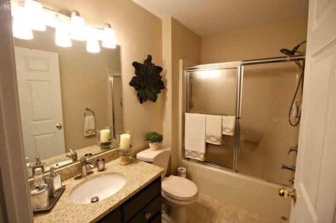 245 Aberdeen Ct, Flushing, MI 48433 photo 15