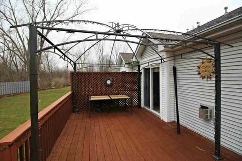 245 Aberdeen Ct, Flushing, MI 48433 photo 28