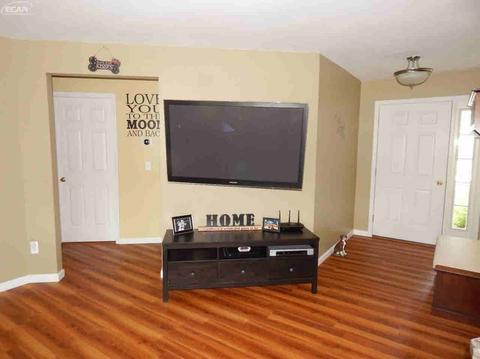 452 Windy Blf, Flushing, MI 48433 photo 8