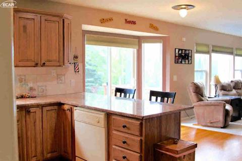 2057 Lochnayne Ln, Davison, MI 48423 photo 8