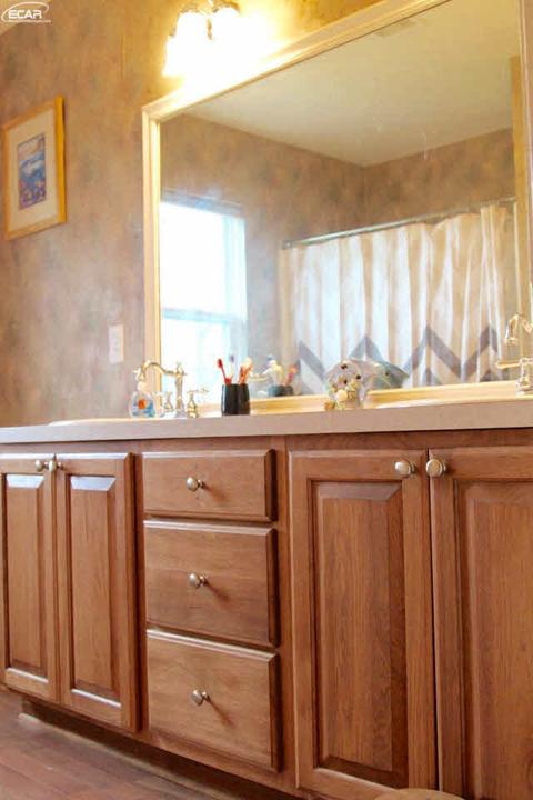 2057 Lochnayne Ln, Davison, MI 48423 photo 28