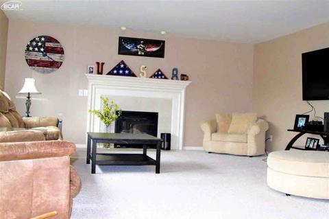 2057 Lochnayne Ln, Davison, MI 48423 photo 5