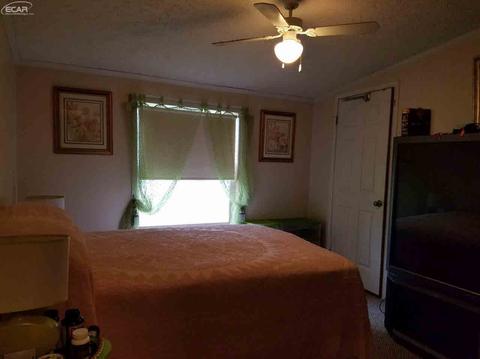 7038 Arcadia Dr, Mount Morris, MI 48458 photo 8