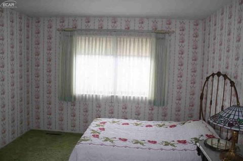 1102 Normandy Terrace Dr, Flint, MI 48532 photo 22