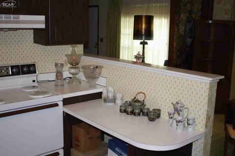 1102 Normandy Terrace Dr, Flint, MI 48532 photo 13