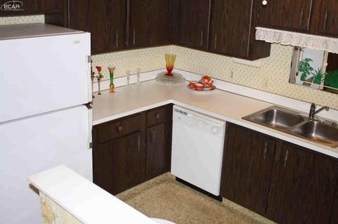 1102 Normandy Terrace Dr, Flint, MI 48532 photo 14