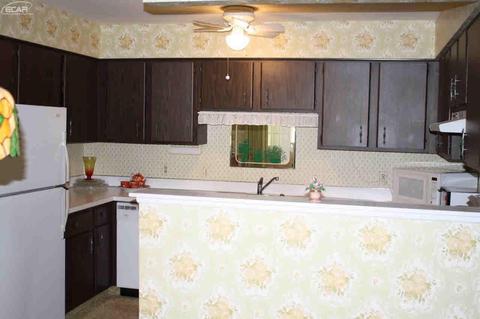 1102 Normandy Terrace Dr, Flint, MI 48532 photo 12