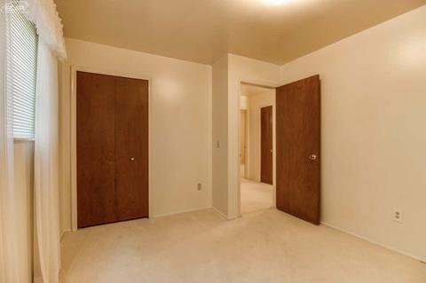 7040 Partridge Dr, Flushing, MI 48433 photo 16