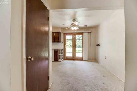 7040 Partridge Dr, Flushing, MI 48433 photo 9