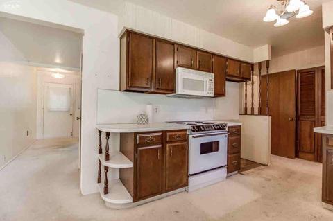 7040 Partridge Dr, Flushing, MI 48433 photo 8
