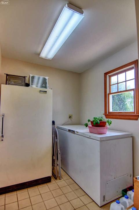 10182 E Richfield Rd, Davison, MI 48423 photo 30