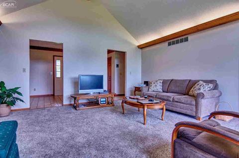 10182 E Richfield Rd, Davison, MI 48423 photo 9