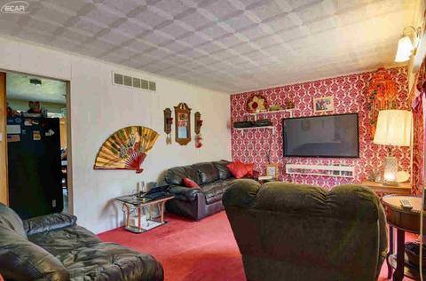 7037 Donelson Trl, Davison, MI 48423 photo 16