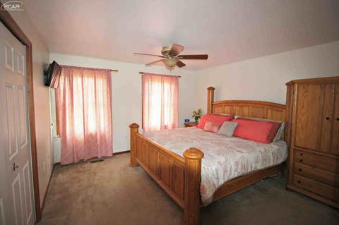 8010 Morrish Rd, Flushing, MI 48433 photo 15
