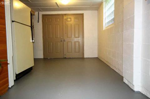 409 E Hill St, Davison, MI 48423 photo 32