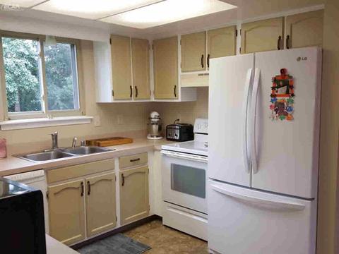 6395 Mckenzie Dr, Flint, MI 48507 photo 3