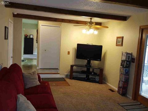 6395 Mckenzie Dr, Flint, MI 48507 photo 15