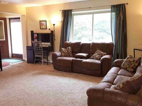 6395 Mckenzie Dr, Flint, MI 48507 photo 6