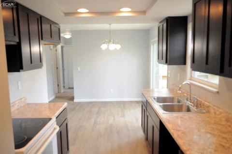 4444 Sheldon Ln, Flint, MI 48507 photo 9