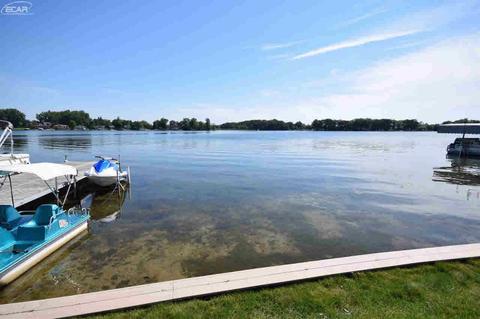 13145 Torrey Rd, Fenton, MI 48430 photo 27