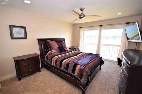 13145 Torrey Rd, Fenton, MI 48430 photo 21