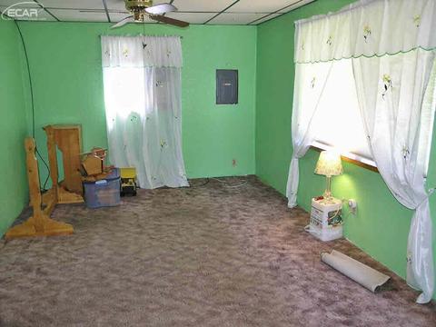 2179 Dutcher St, Flint, MI 48532 photo 9