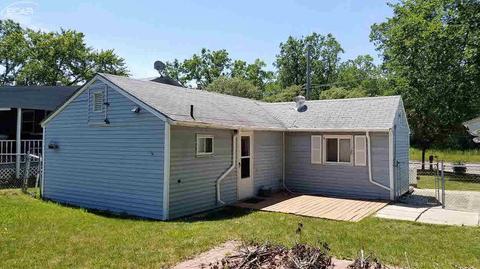 2179 Dutcher St, Flint, MI 48532 photo 3