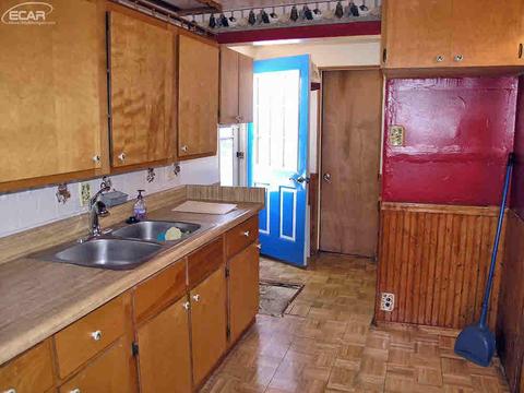 2179 Dutcher St, Flint, MI 48532 photo 12