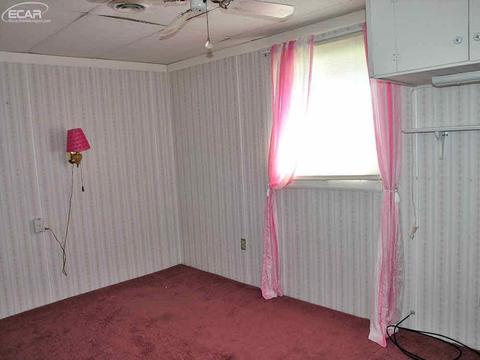 2179 Dutcher St, Flint, MI 48532 photo 14
