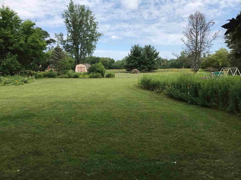 7082 Hickory St, Flushing, MI 48433 photo 8
