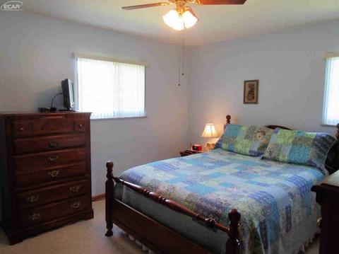 5286 Dillon Rd, Flushing, MI 48433 photo 17