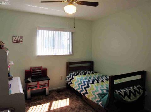 5286 Dillon Rd, Flushing, MI 48433 photo 19