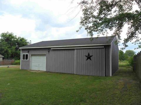 4304 Pheasant Dr, Flint, MI 48506 photo 3