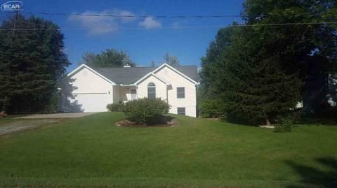 1258 N Morrish Rd, Flint, MI 48532 photo 1