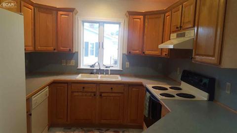 1258 N Morrish Rd, Flint, MI 48532 photo 3