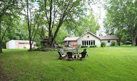 9355 Beecher Rd, Flushing, MI 48433 photo 10
