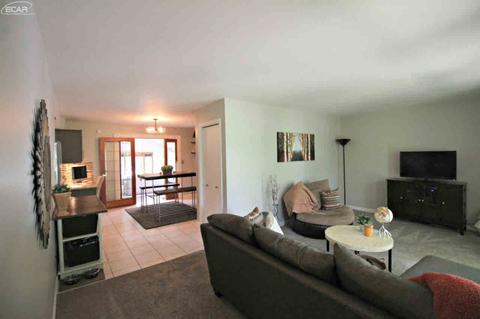 9355 Beecher Rd, Flushing, MI 48433 photo 3