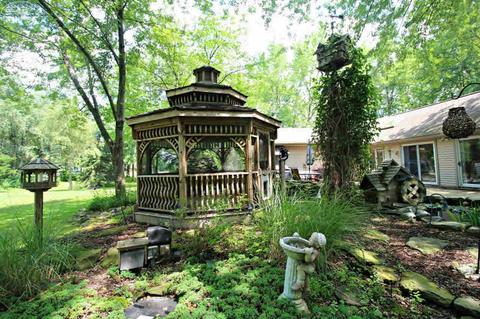9355 Beecher Rd, Flushing, MI 48433 photo 9