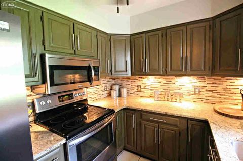 9355 Beecher Rd, Flushing, MI 48433 photo 5