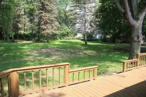 1019 Cora Dr, Flint, MI 48532 photo 18
