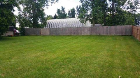 9496 Tiger Run Trl, Davison, MI 48423 photo 3